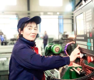 航空工業(yè)陜硬胡秋霞:立足崗位守初心 盡職盡責擔使命